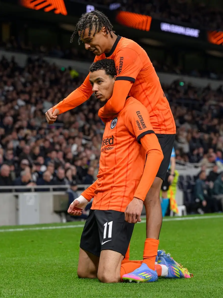 欧联转会期再迎强敌；比利亚雷亚尔门线救险；主帅态度：质疑声仍在；高层口径保持一致的简单介绍-泛亚体育平台