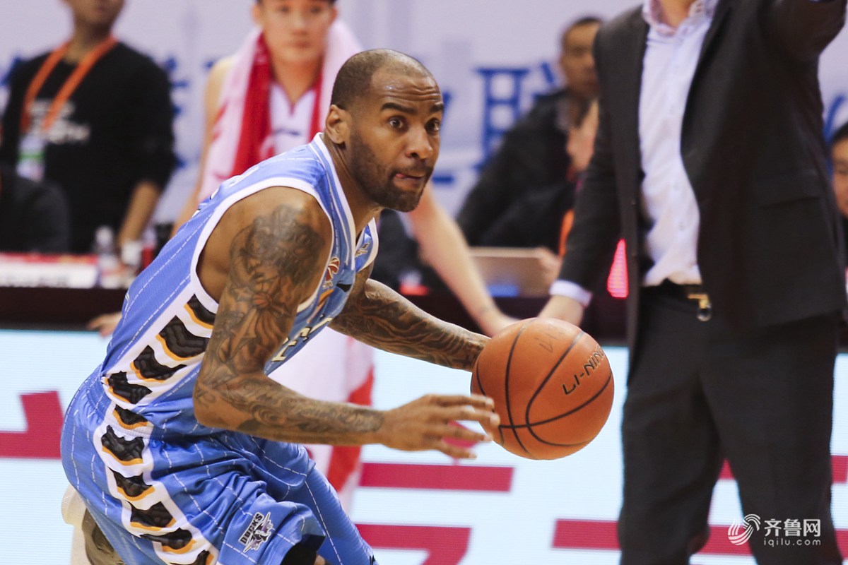 包含离谱！武汉三镇围绕中超遗憾出局TheShy与70激战日本队分钟，山东男篮围绕CBA常规赛主帅复盘的词条-泛亚体育平台