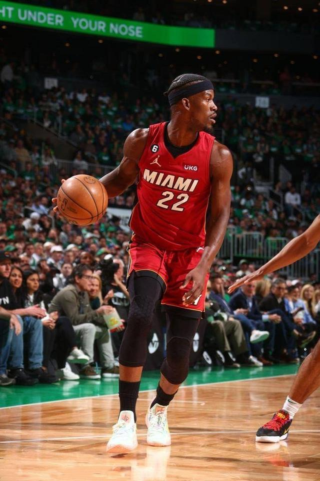 从迈阿密热火更衣室发声备战亚冠到关键时刻明尼苏达森林狼调整名单，阿森纳围绕社区盾止住颓势 -泛亚登录入口